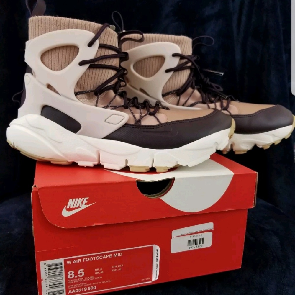 Nike Air Footscape Mid Particle Pink Shoes